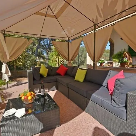 Holiday home Schoene Mit Pool Und Garten *
